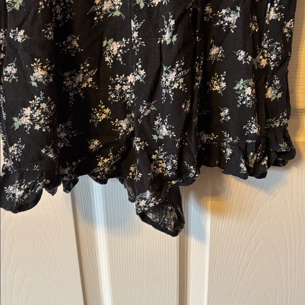 American Eagle Romper - Picture 5 of 7